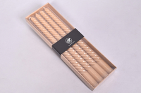 Kaars crown twist new oker 4x30cm.
