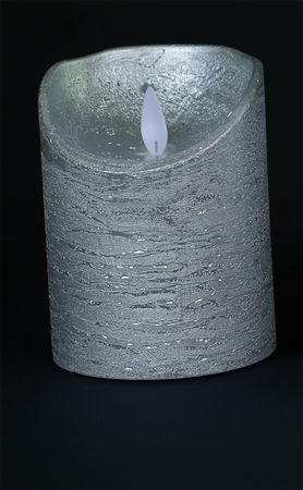Kaars wax rustiek+vlam H10 CM op batterijen zilver per stuk