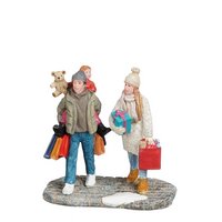 Market visitors family l7b4h7.5cm