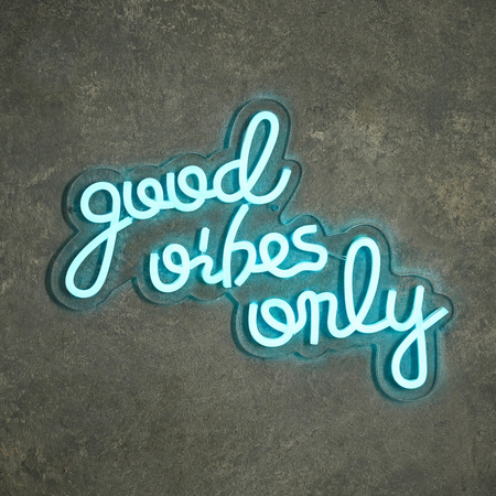 Neonlight good vbs l40b1.5h30cm blw